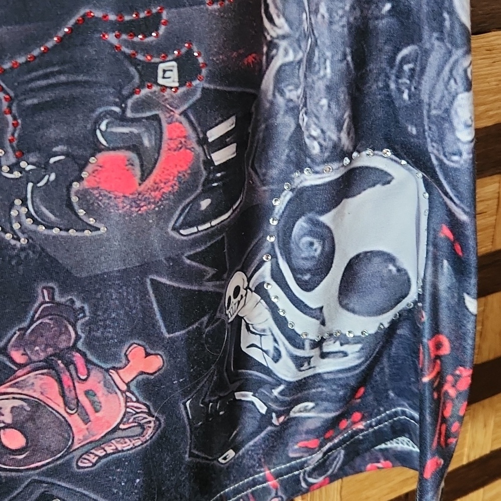 NWOT! Bling damond novelty stretch top - Picture 5 of 8